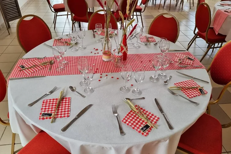 fermedelasauvagere-midon-mariage-nouvellesalle-cadre2